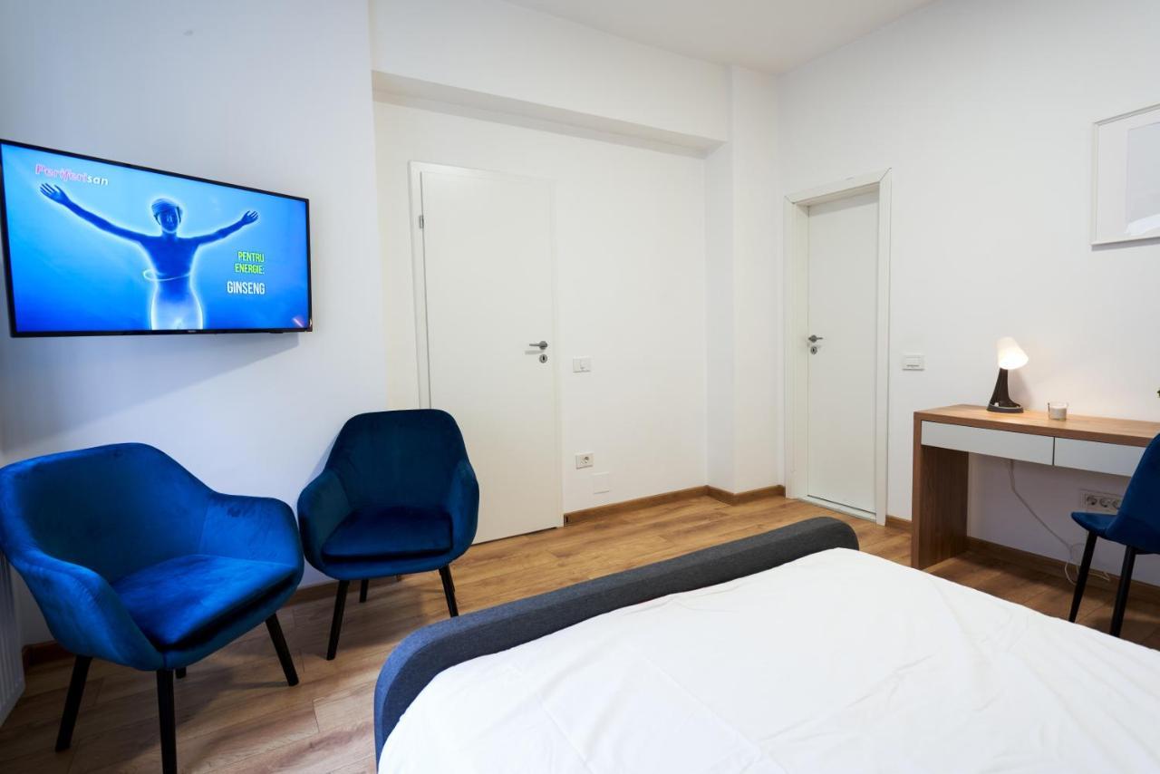 Appartamento Minimalist Design In Magheru Bucarest